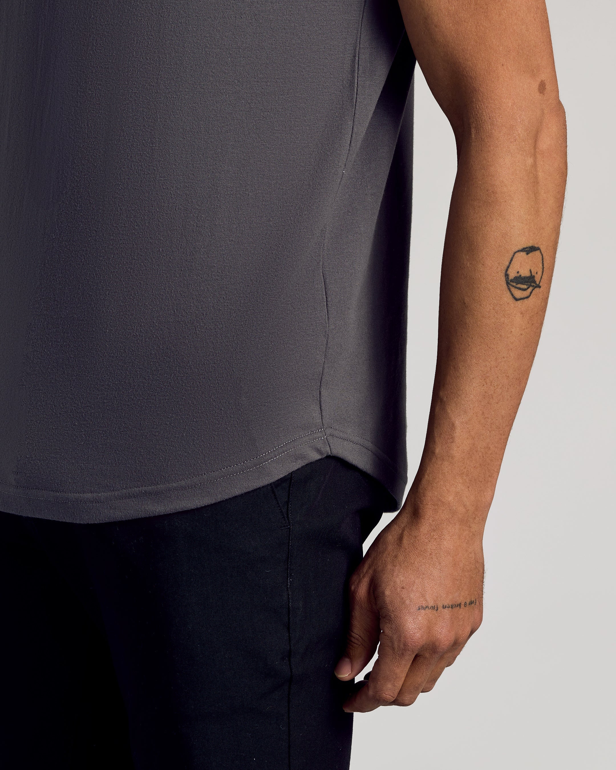 Seasonal Classic Curved Hem Crew 6-Pack
