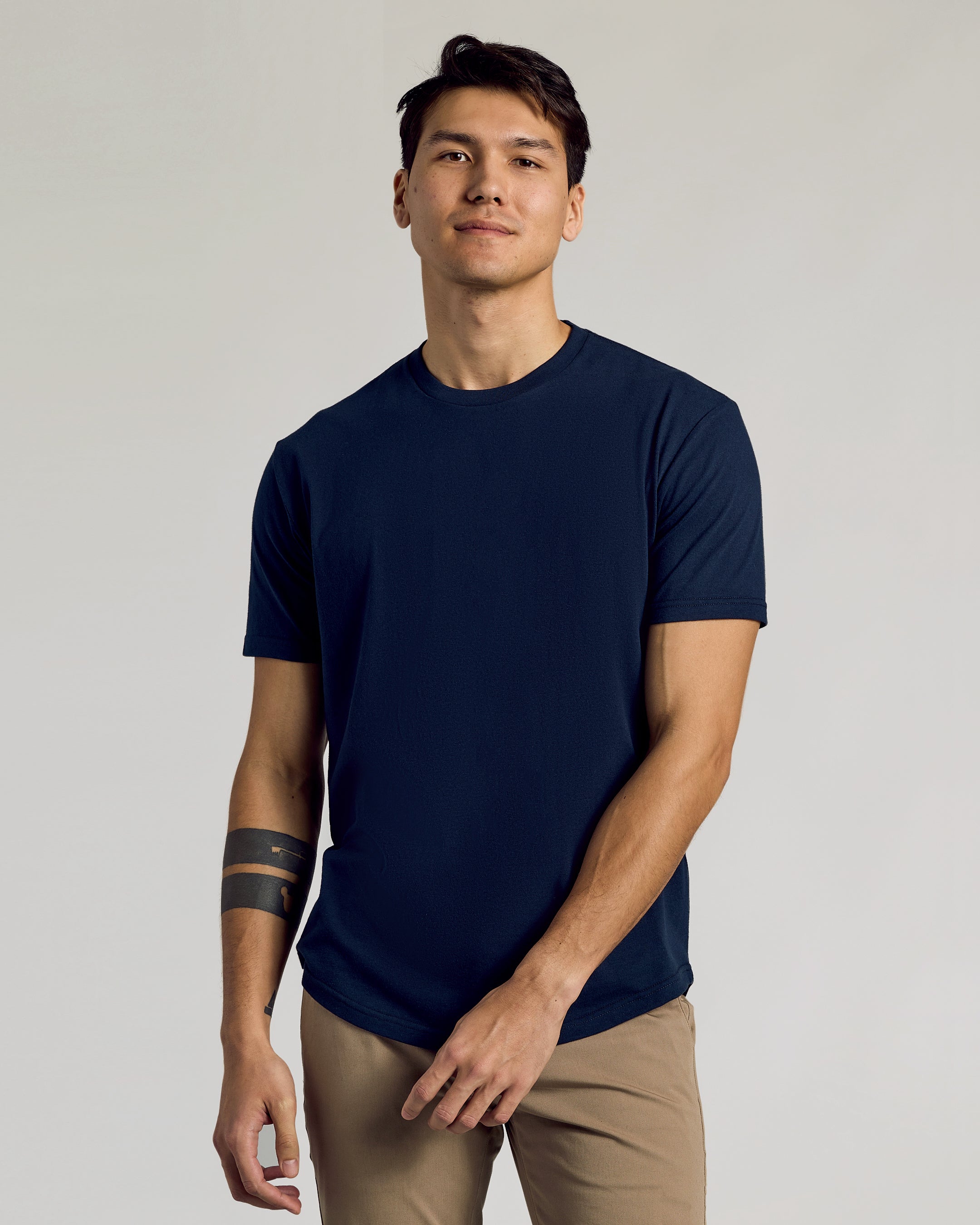 Seasonal Classic Curved Hem Crew 6-Pack